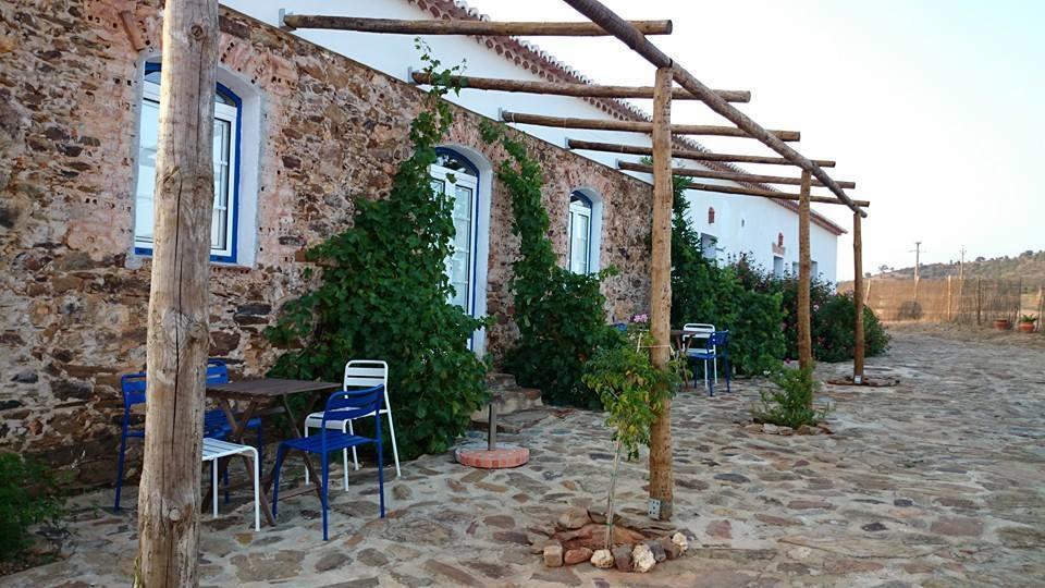 Herdade Do Azinhal Санта-Клара-а-Велья Экстерьер фото